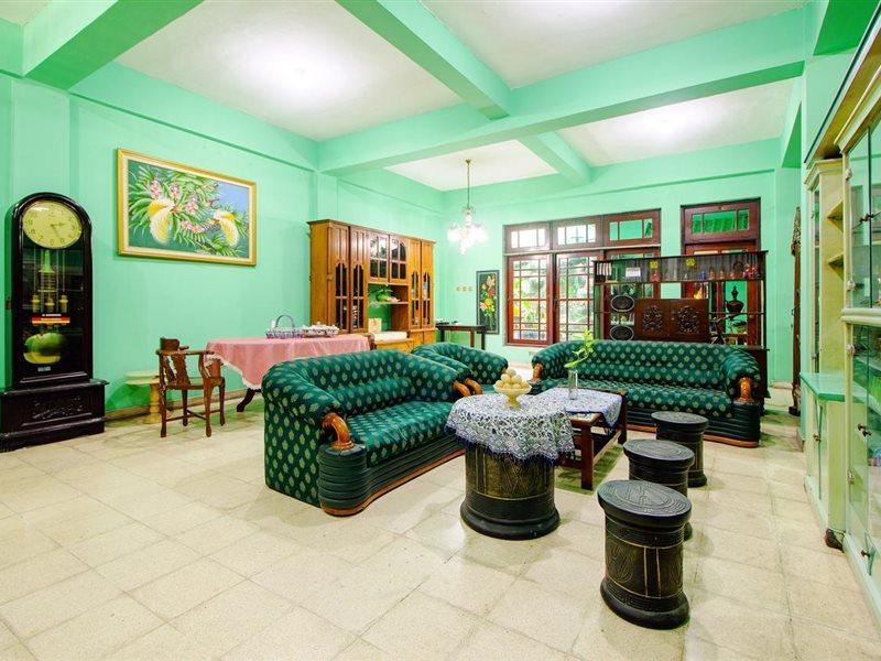 SPOT ON 2107 Ijo Pupus Syariah Residence Baturetno Luaran gambar