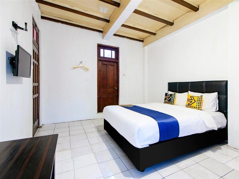 SPOT ON 2107 Ijo Pupus Syariah Residence Baturetno Luaran gambar