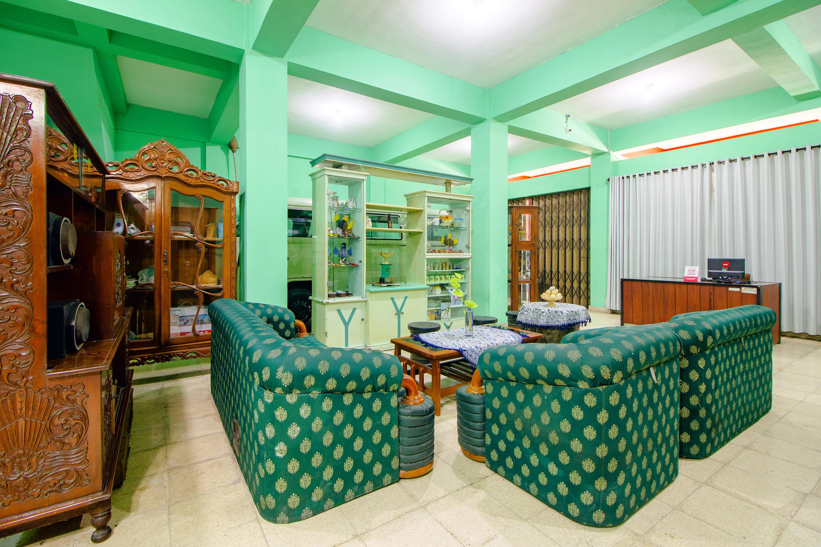 SPOT ON 2107 Ijo Pupus Syariah Residence Baturetno Luaran gambar