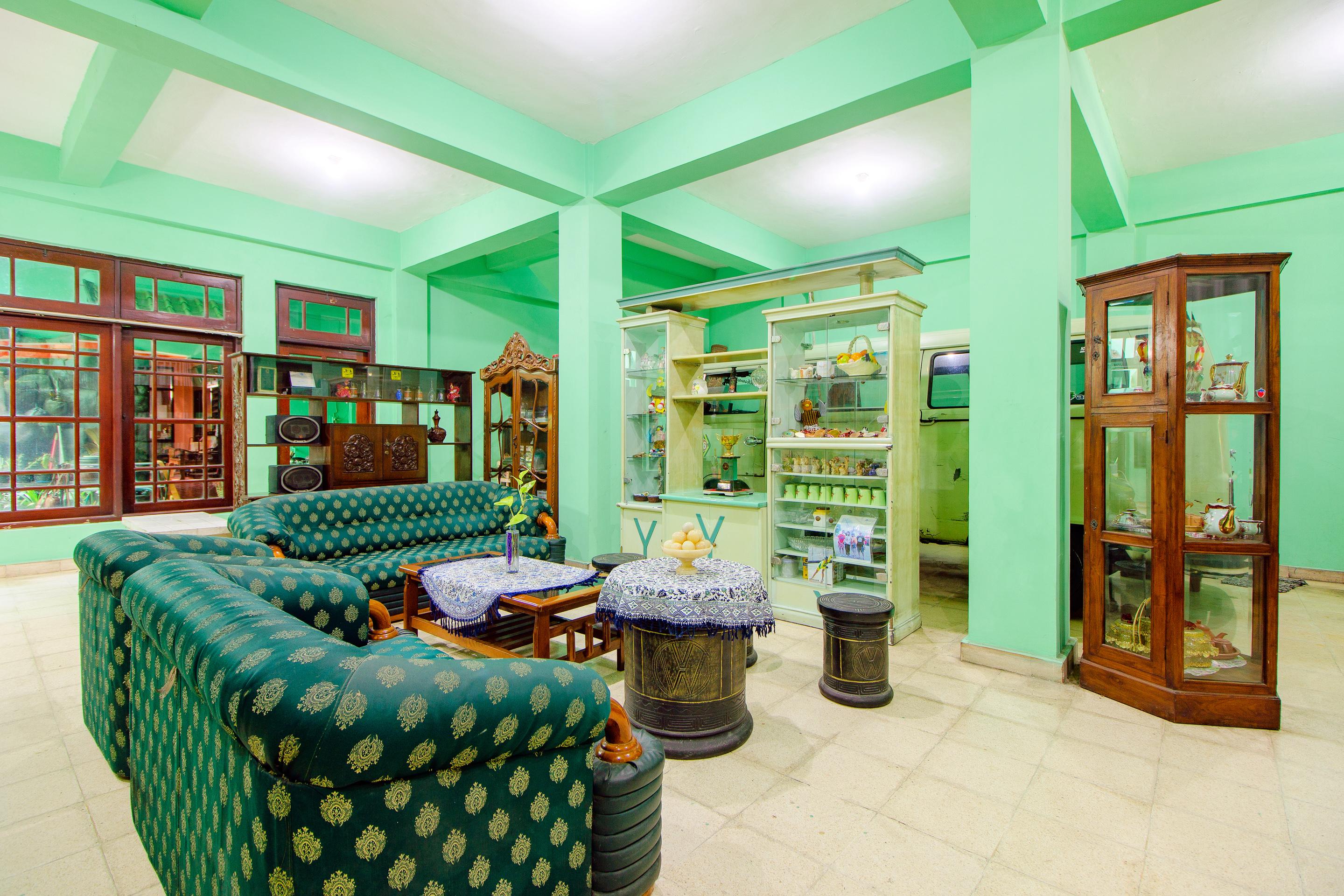 SPOT ON 2107 Ijo Pupus Syariah Residence Baturetno Luaran gambar