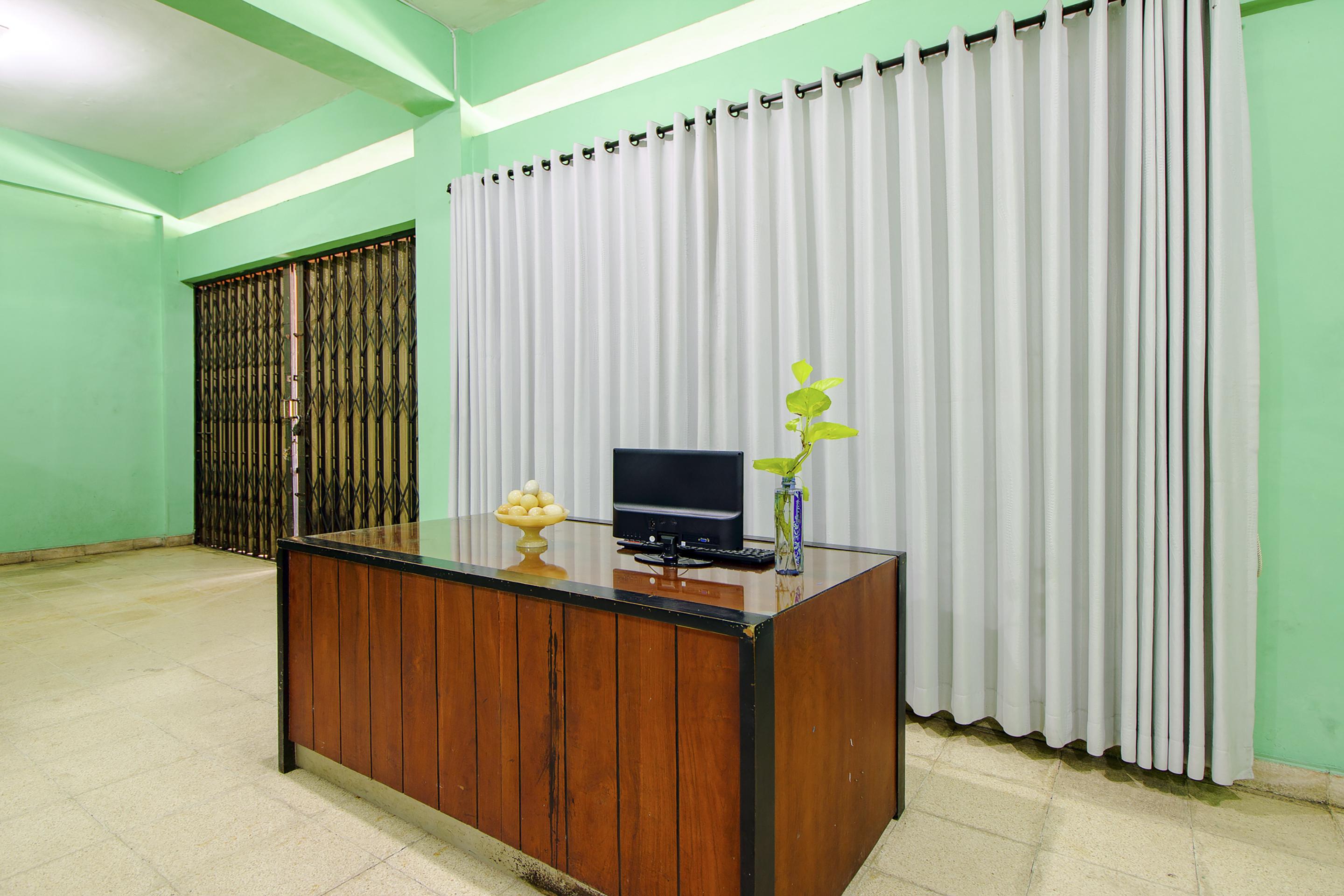 SPOT ON 2107 Ijo Pupus Syariah Residence Baturetno Luaran gambar